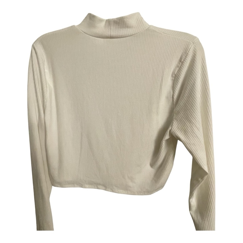 White Long Sleeve Crop Top - Picture 2 of 3